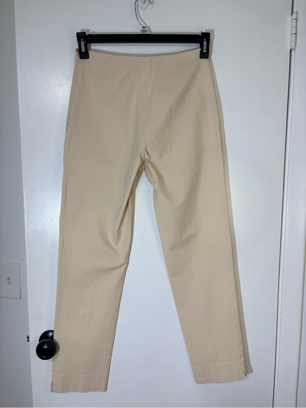Leggiadro Classic Beige Side Zipper Cotton Silk Blend Quiet Luxury Pants Size 4 - Picture 6 of 14